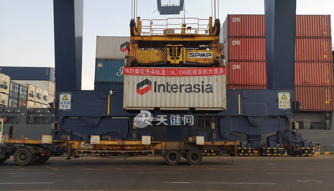 辽港集团单月新增两条外贸集装箱航线