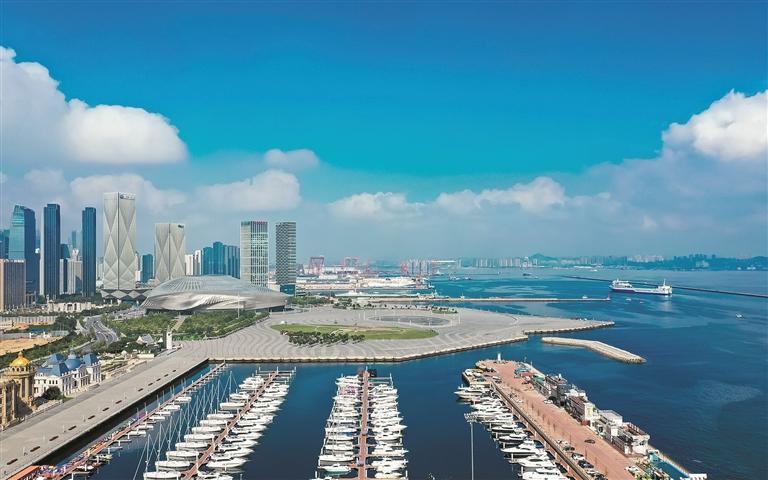 发挥区域优势 强化品质服务 建设宜居宜业宜游国际滨海旅游目的地