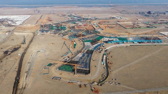 大连金州湾国际机场填海工程主体完工