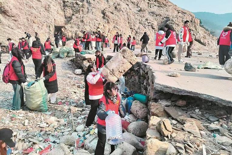 为候鸟迁徙“驿站”擦亮生态底色