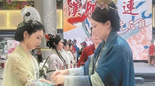 奥电未来城花朝节暨清明游园会启幕 打造春日沉浸式文化盛宴