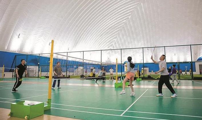 长兴岛气膜体育馆人气火爆